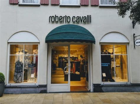 roberto cavalli factory outlet italy